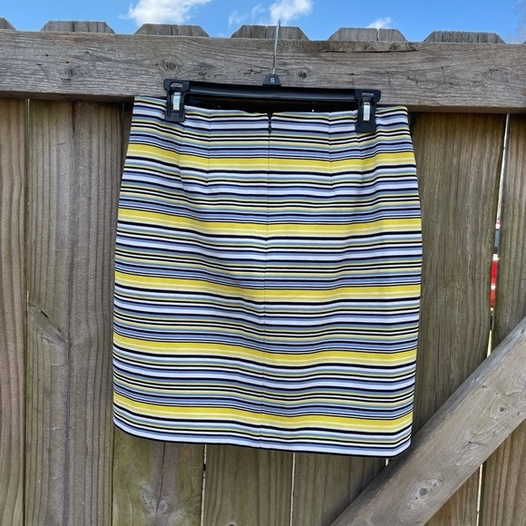 Ann Taylor Striped Spring Summer Mini Pencil Skirt - Picture 3 of 5